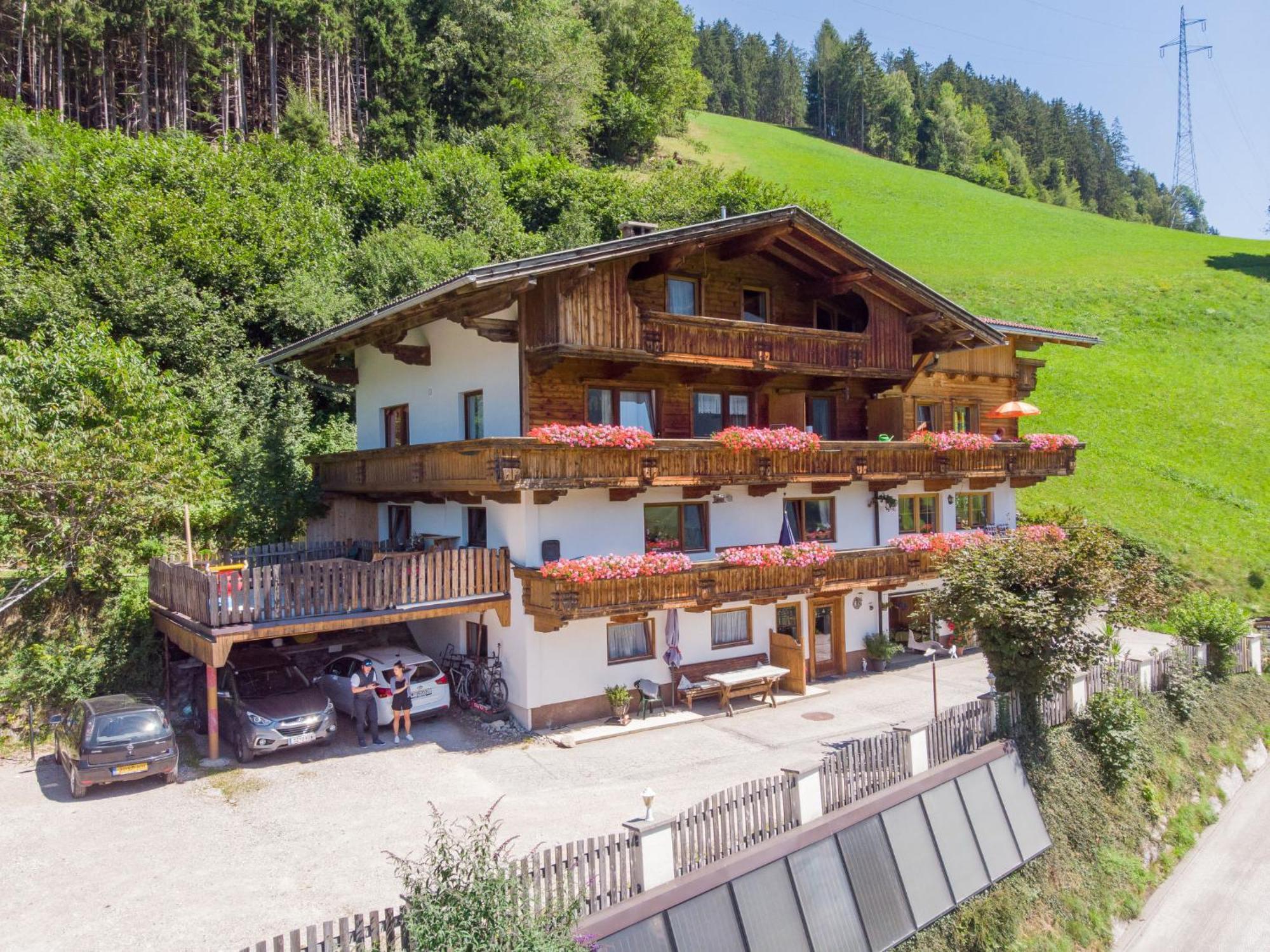 Apartment Alpin-2 By Interhome Zell am Ziller Exteriör bild